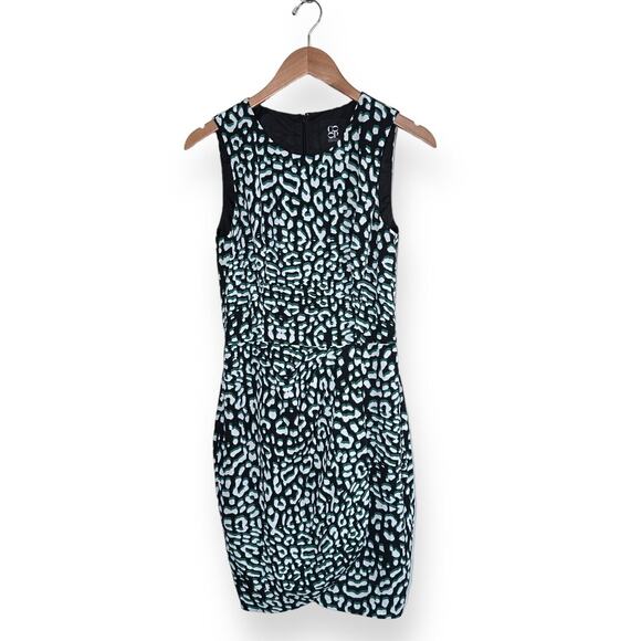 BARNEYS NEW YORK 100% Silk Pleated Dress Pencil Sheath Front Slit Jaguar Size 2 - Picture 5 of 9